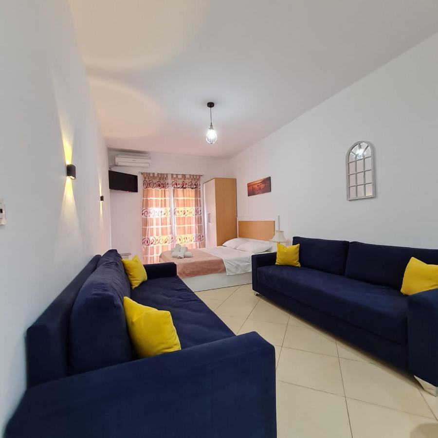 Studio By The Beach - Vlore Exterior photo